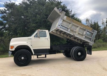 1996 Ford F-800 Dump Truck - 56K 1996 Ford F-800 Dump Truck - 56K