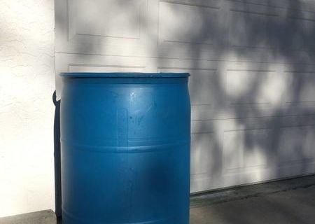 55 Gallon Rain Barrel Blue Plastic Drum Barrell 55 Gallon Rain Barrel Blue Plastic Drum Barrell