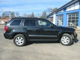 2010 Jeep Grand Cherokee 4WD 4dr Laredo 2010 Jeep Grand Cherokee 4WD 4dr Laredo