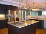 Stunning 8 Bed, 4 Bath Townhouse Stunning 8 Bed, 4 Bath Townhouse